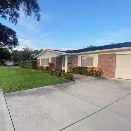 Image 5 - 1818 Yale Drive, Clearwater, FL 33765, USA - House for sale