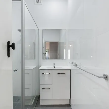 Image 2 - Milne Street, Bayswater WA 6053, Australia - Apartment for rent