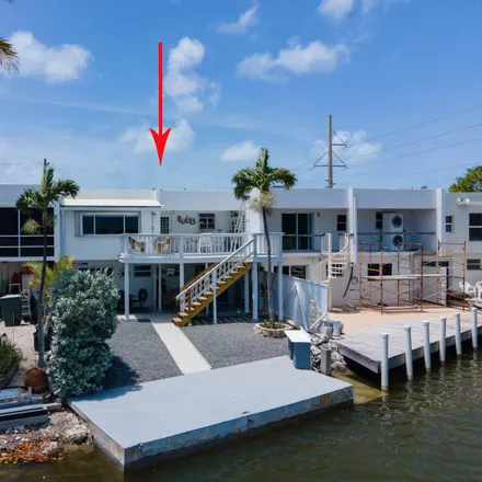 Buy this 3 bed house on Iroquois Drive in Islamorada, Monroe County