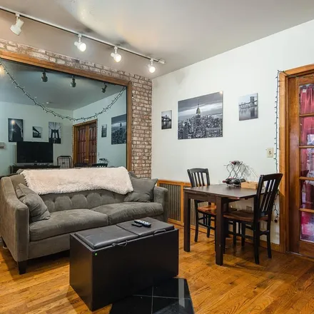 Image 9 - 106 6th Street, Hoboken, NJ 07030, USA - Apartment for rent