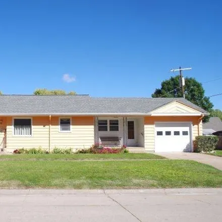 Buy this 3 bed house on 581 South G Street in Broken Bow, NE 68822
