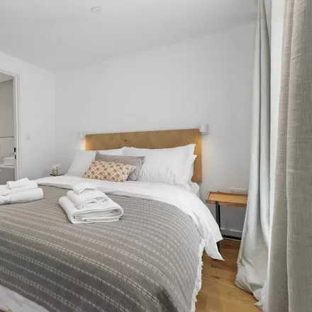 Rent this studio apartment on Eastbourne in BN21 3UA, United Kingdom