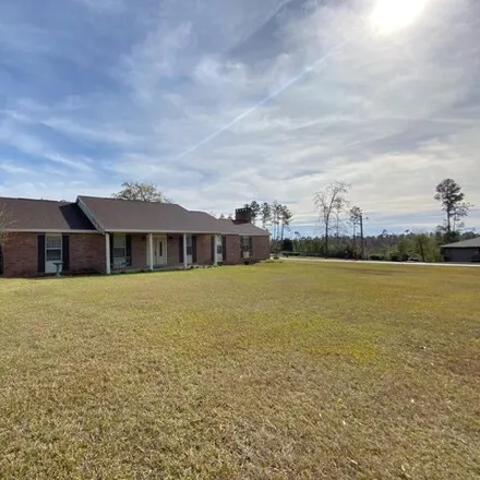 Buy this 3 bed house on Wildwood Circle in Jackson County, FL 32447