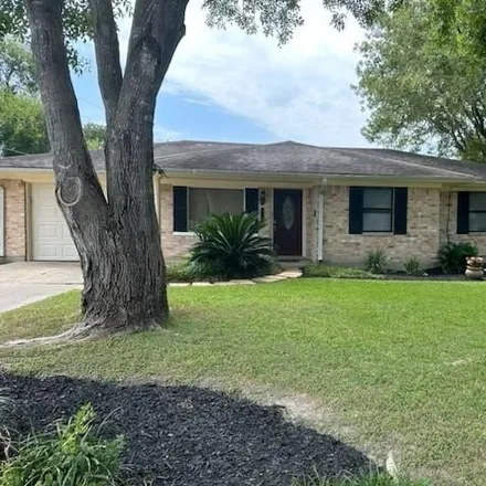 Buy this 3 bed house on 1040 Suncrest Drive in Port Lavaca, TX 77979