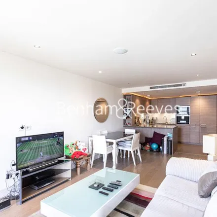 Rent this 1 bed apartment on Octavia House in Townmead Road, London