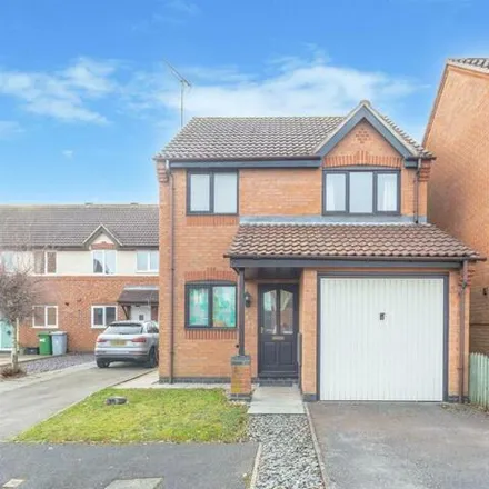 Buy this 3 bed house on King Edwins Close in Edwinstowe, NG21 9RH