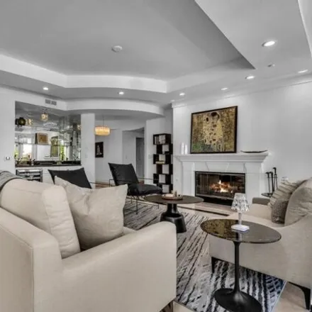 Image 4 - 109 North Almont Drive, Beverly Hills, CA 90211, USA - Condo for sale