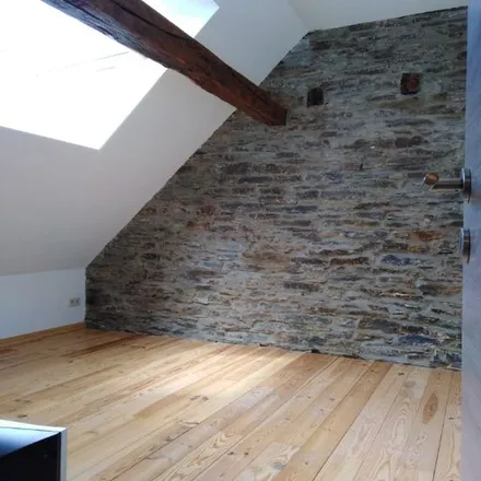 Rent this 3 bed apartment on Rue Franklin Roosevelt 13 in 6840 Neufchâteau, Belgium