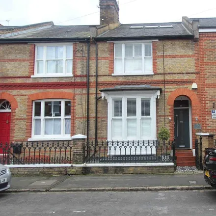 Rent this 3 bed townhouse on Viceroy of Windsor in Temple Road, Clewer Village