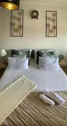 Rent this 3 bed room on Rua Cabo Borges 52 in 4430-329 Vila Nova de Gaia, Portugal