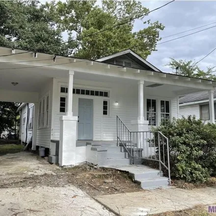 Buy this 3 bed house on 825 North 20th Street in Baton Rouge, LA 70802