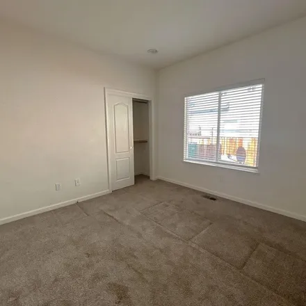 Image 3 - 6717 Cinnamon Drive, Sparks, NV 89436, USA - Apartment for rent