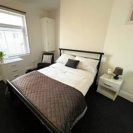 Rent this 1 bed room on Layton Avenue in Mansfield Woodhouse, NG18 5PD