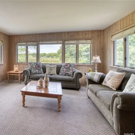 Image 7 - 1175 Waterview Drive, Southold, NY 11971, USA - House for rent