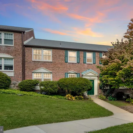 Buy this 2 bed condo on 500 East Lancaster Avenue in Saint Davids, Radnor Township