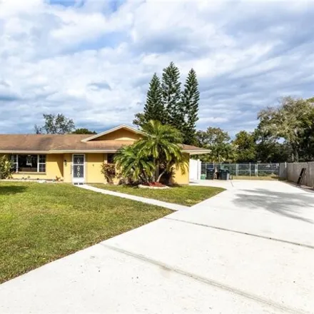 Buy this 4 bed house on 1435 Bayhead Court in Orange County, FL 32825