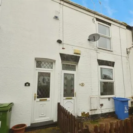 Buy this 2 bed townhouse on Ditmas Avenue in Anlaby Common, HU4 7SA