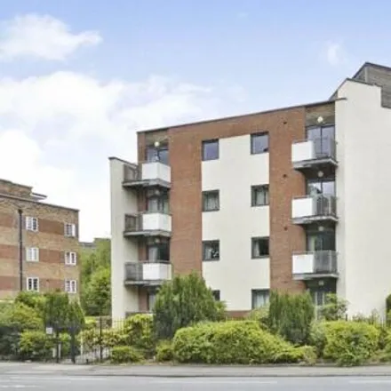 Buy this 2 bed apartment on Wilmslow Road in Manchester, M20 5AA