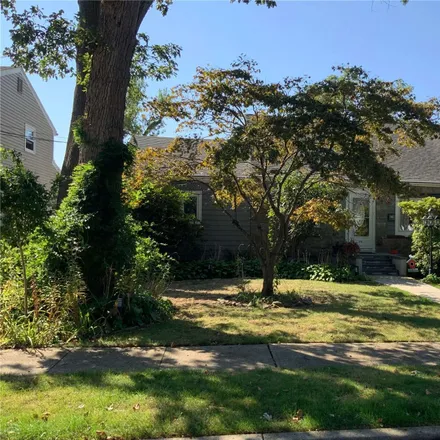 Buy this 3 bed house on 270 Amos Avenue in Oceanside, NY 11572