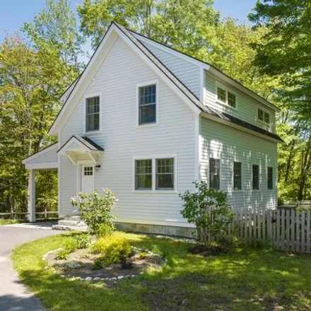 Buy this 3 bed house on 527 Elmwood Rd in Pownal, Maine