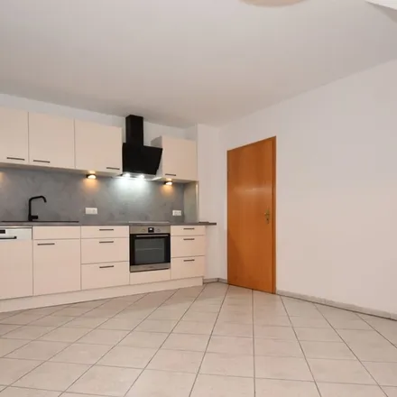 Rent this 3 bed apartment on Hausarztpraxis Zimmermann in Am Kirchplatz, 26219 Bösel
