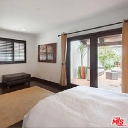 Image 9 - 9031 Rosewood Avenue, West Hollywood, CA 90048, USA - House for rent