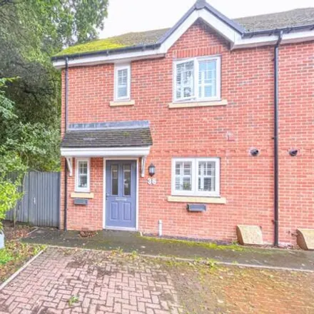 Buy this 3 bed duplex on The Hatches in Fairthorn Terrace, Wey Meadow Close