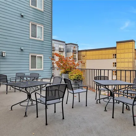 Rent this 1 bed apartment on 300 10th Avenue in Seattle, WA 98122