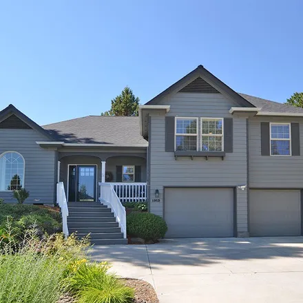 Buy this 3 bed house on 1913 Southeast Autumnwood Court in Bend, OR 97702