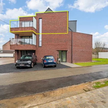 Rent this 2 bed apartment on Hoogkouter 2 in 9506 Geraardsbergen, Belgium