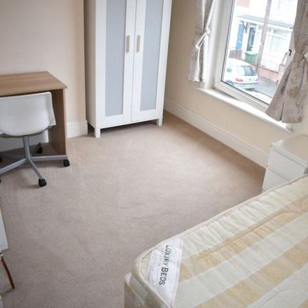 Rent this 1 bed room on Fratton Park in Frogmore Road, Portsmouth