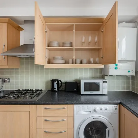 Image 6 - Cumberland Street, London, SW1V 4LY, United Kingdom - Apartment for rent