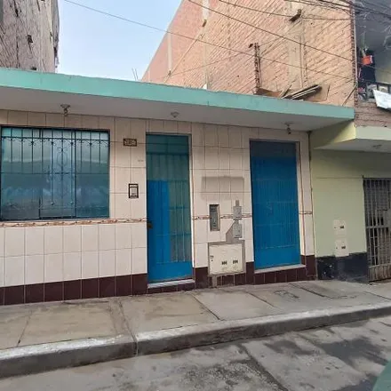 Buy this 5 bed house on Jirón Jaen in San Juan de Lurigancho, Lima Metropolitan Area 15423