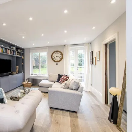 Rent this 2 bed apartment on Riggindale Road in London, SW16 1QL