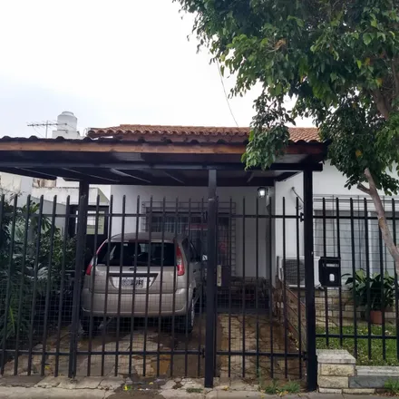 Buy this 2 bed house on Avenida Don Bosco 4201 in Partido de Morón, 1708 Morón