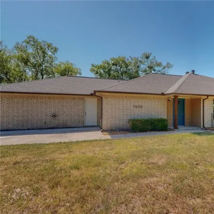 Rent this 3 bed house on 7718 Stewart Street in Scurry, Kaufman County