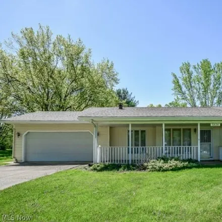 Image 1 - 3448 Rhapsody Lane, New Franklin, OH 44216, USA - House for sale