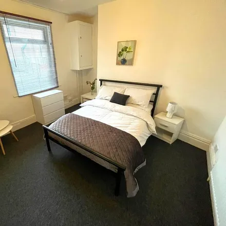 Rent this 1 bed room on Layton Avenue in Mansfield Woodhouse, NG18 5PD