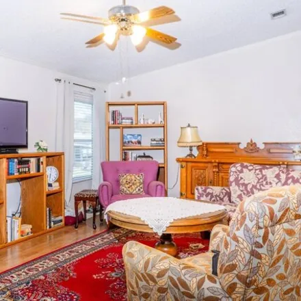 Image 7 - 131 White Oak, Kerr County, TX 78025, USA - Apartment for sale