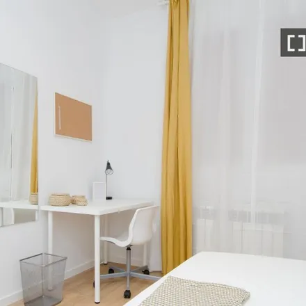 Rent this 7 bed room on Las Vistillas in Calle de Bailén, 28005 Madrid