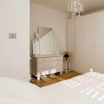 Rent this 1 bed duplex on London in E8 1BZ, United Kingdom