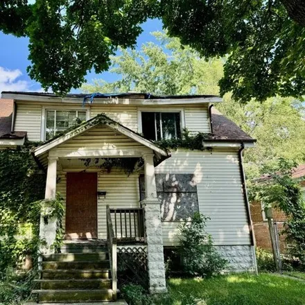Buy this 4 bed house on 11823 S Harvard Ave in Chicago, Illinois