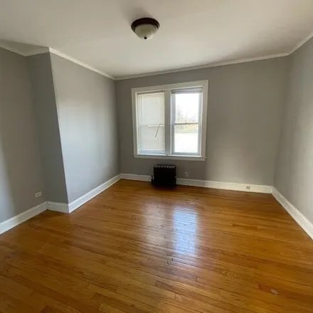 Image 7 - 9215 South Kingston Avenue, Chicago, IL 60617, USA - Apartment for rent