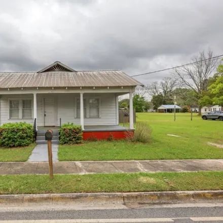 Buy this 2 bed house on WKIG-AM (Glennville) in Bolton Street, Glennville