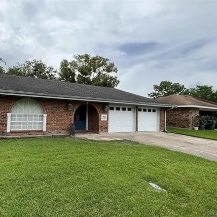 Buy this 3 bed house on Summerfield Shopping Center in Saint Charles Street, Houma