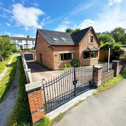 Buy this 4 bed house on Miles Hill Place in Leeds, LS7 2HA