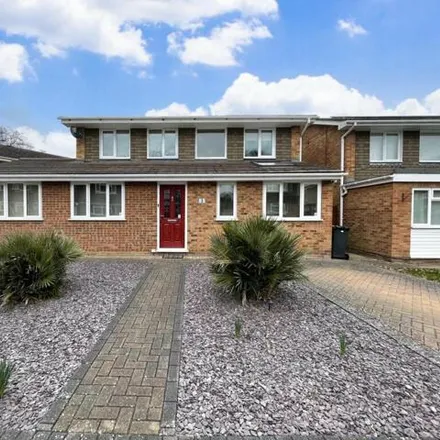 Buy this 4 bed house on Coppice Gardens in Yateley, GU46 6EF