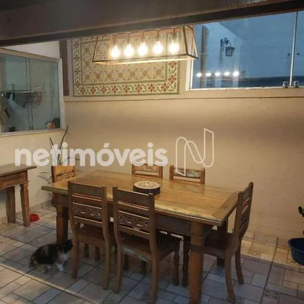 Buy this 3 bed apartment on Rua Pouso Alegre in Colégio Batista, Belo Horizonte - MG