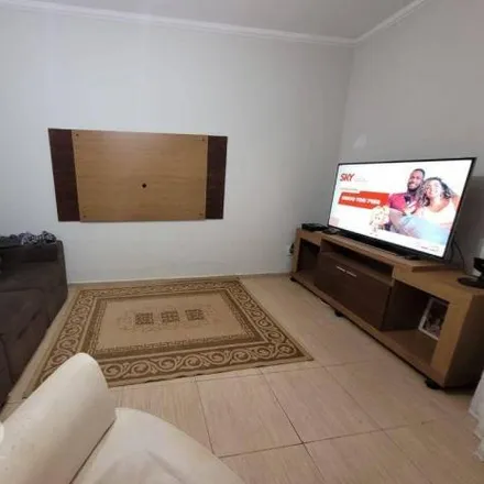 Buy this 3 bed house on Rua Kalim Massad in Jardim Araruna, Bauru - SP