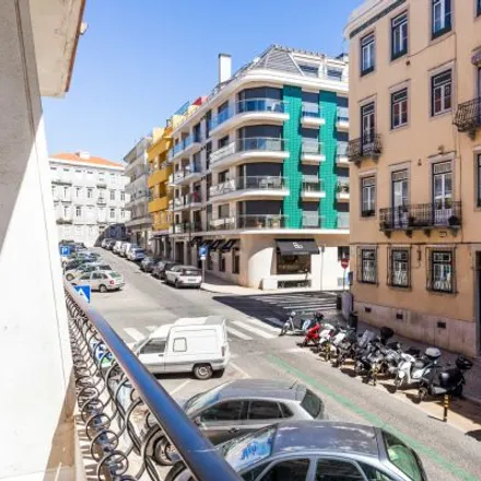 Image 6 - Rua Almeida e Sousa 14d, 1350-011 Lisbon, Portugal - Apartment for rent
